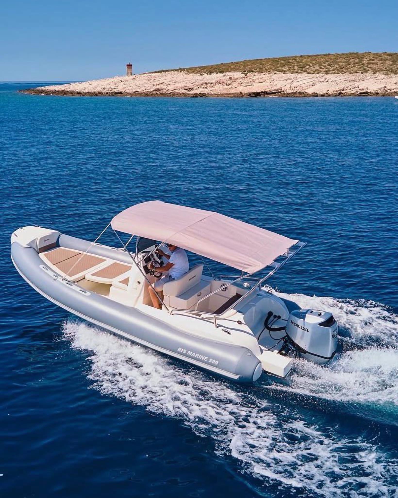 Ris Marine 599